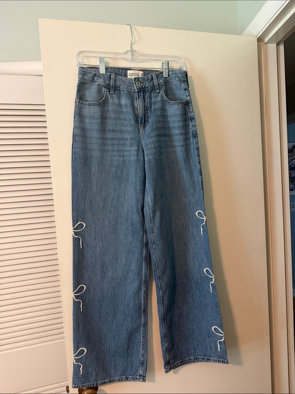 Abercrombie Kids Medium Blue Wide Leg Jeans with White Side Bow Embroidery